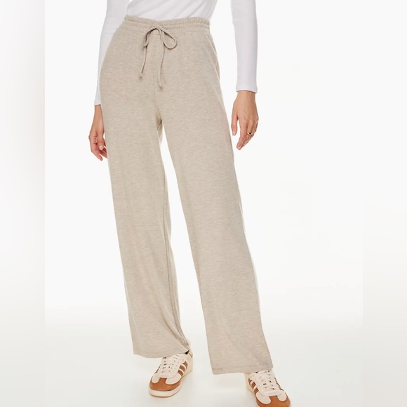 Aritzia Pants - Aritzia Wilfred Free Lounge Sweatpants